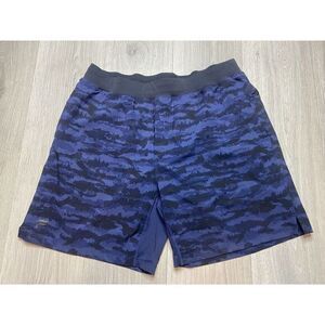 Fabletics Shorts Mens XL Blue Camo Lined Fundamental 8" Stretch Gym Athletic Run